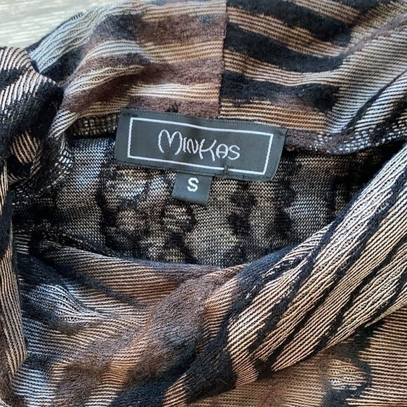 Cowl neck animal print top Size Small - Picture 3 of 5